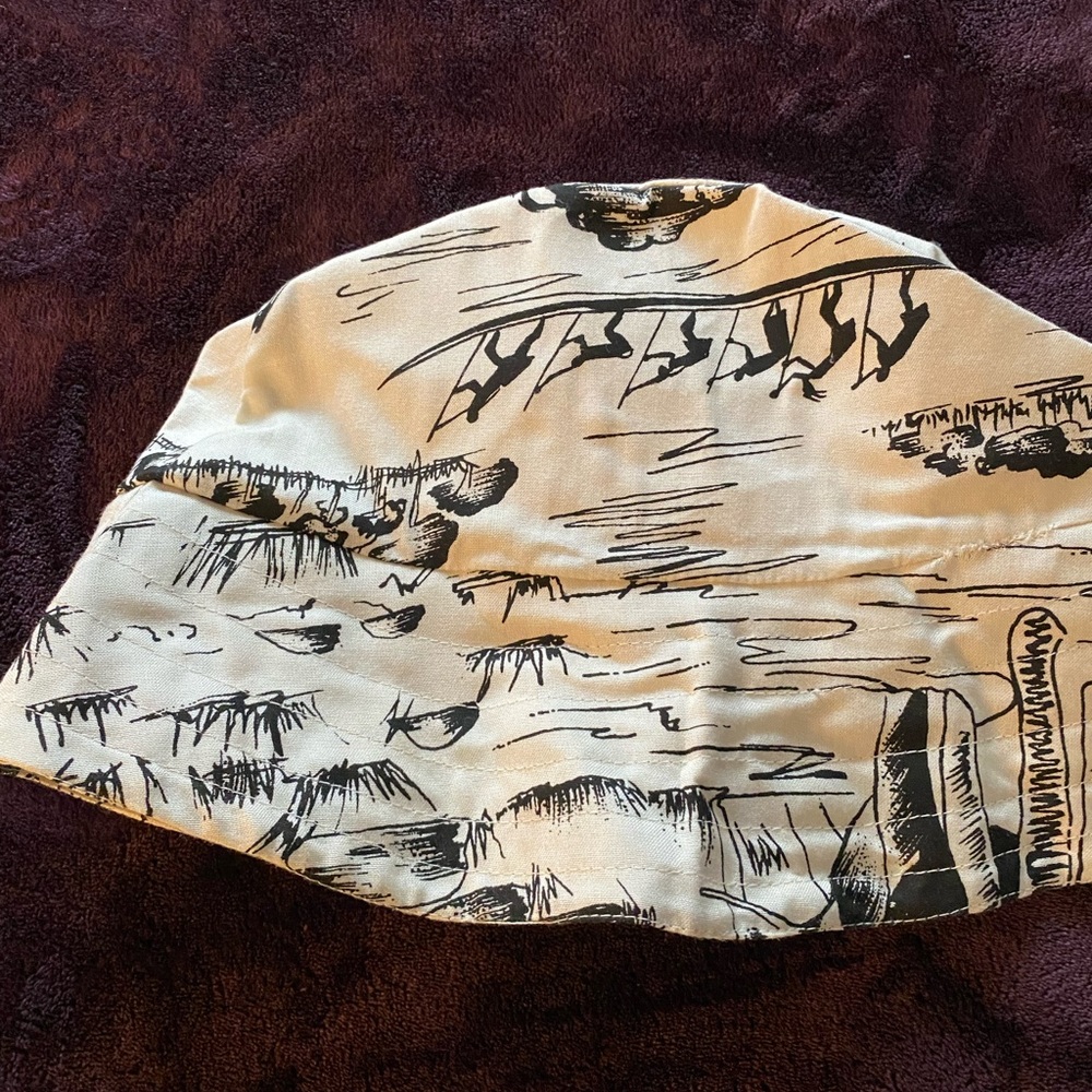 Black and white molato bucket hat
